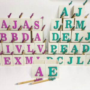 PORTALÁPICES PERSONALIZADO DE MADERA