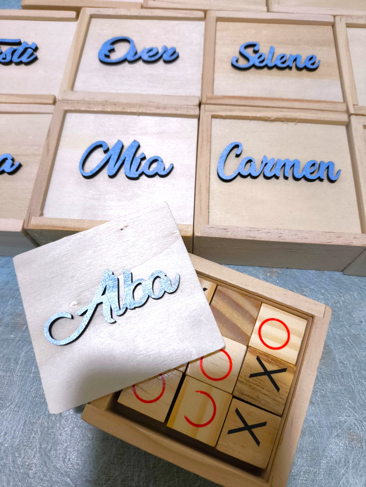 juego de madera tres en raya personalizado con nombre