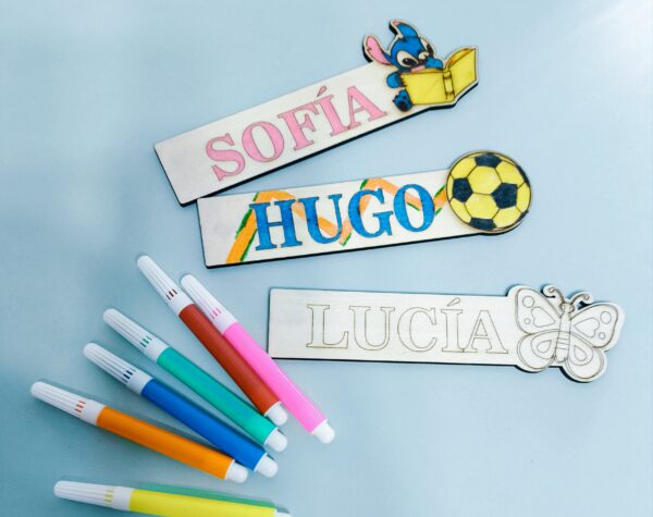 MARCAPAGINAS MADERA PERSONALIZADO